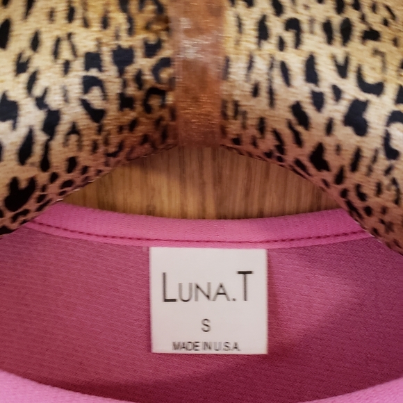 Luna T. Paisley top - Picture 3 of 3